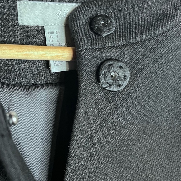 H&M short wool-blend coat women size 4 black long sleeve lined - Picture 4 of 14